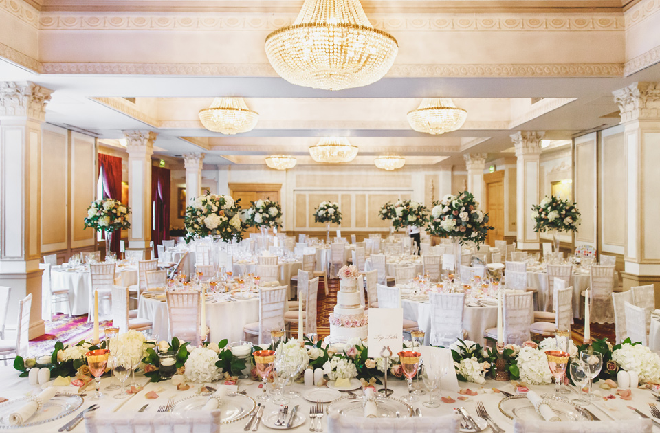 Stephanie Saunders Luxury Floral Design, Alison and Kris's wedding, James Rouse Photography, Down Hall