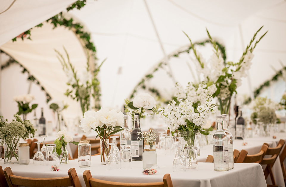 Stephanie Saunders Luxury Floral Design, Gemma and Colin's wedding, Stefanie Calleja-Gera, Friars Court