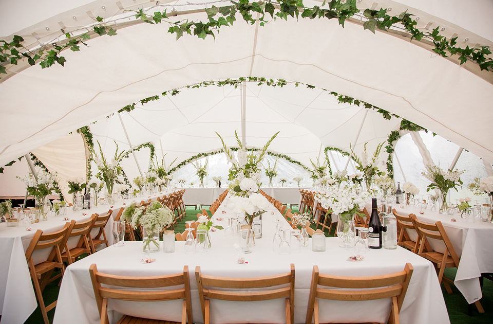 Stephanie Saunders Luxury Floral Design, Gemma and Colin's wedding, Stefanie Calleja-Gera, Friars Court