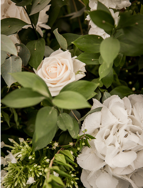Stephanie Saunders Luxury Floral Design, Gemma and Colin's wedding, Stefanie Calleja-Gera, Friars Court