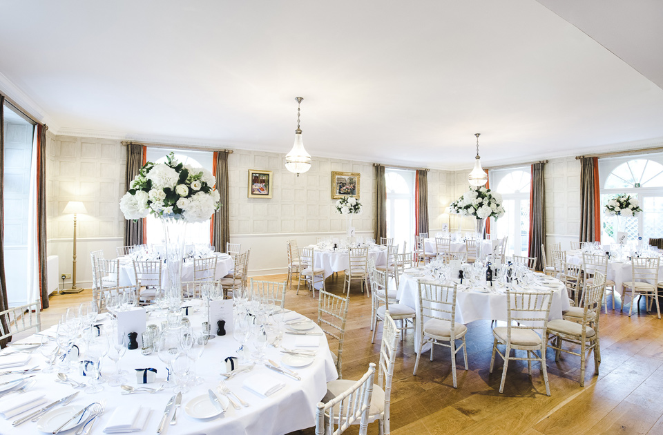 Stephanie Saunders Luxury Floral Design, Gemma and Matt's wedding, Weddings by Nicola and Glen, Lower Slaughter Manor