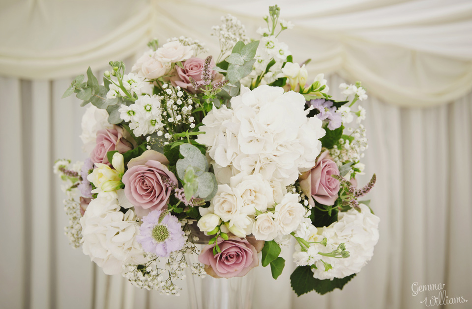 Stephanie Saunders Luxury Floral Design, Hannah and Adam's wedding, Gemma Williams, Birtsmorton Court