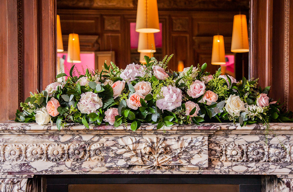 Stephanie Saunders Luxury Floral Design, Jules and Nico's wedding, Stefanie Calleja-Gera, Cotswold Weddings, Cowley Manor