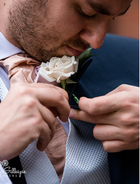 Stephanie Saunders Luxury Floral Design, Nerissa and Tim's wedding, Rob and Sarah Gillespie Photography, Pendrell Hall