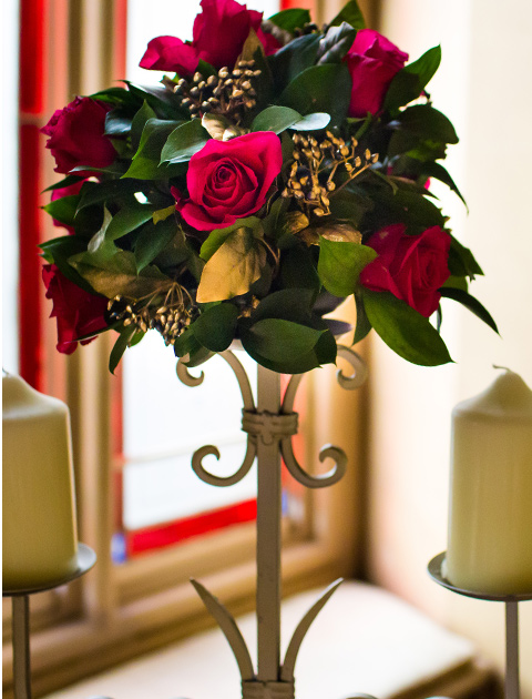 Stephanie Saunders Luxury Floral Design, Roshni and Yusuf's wedding, Zurihsia Studios, Belvoir Castle